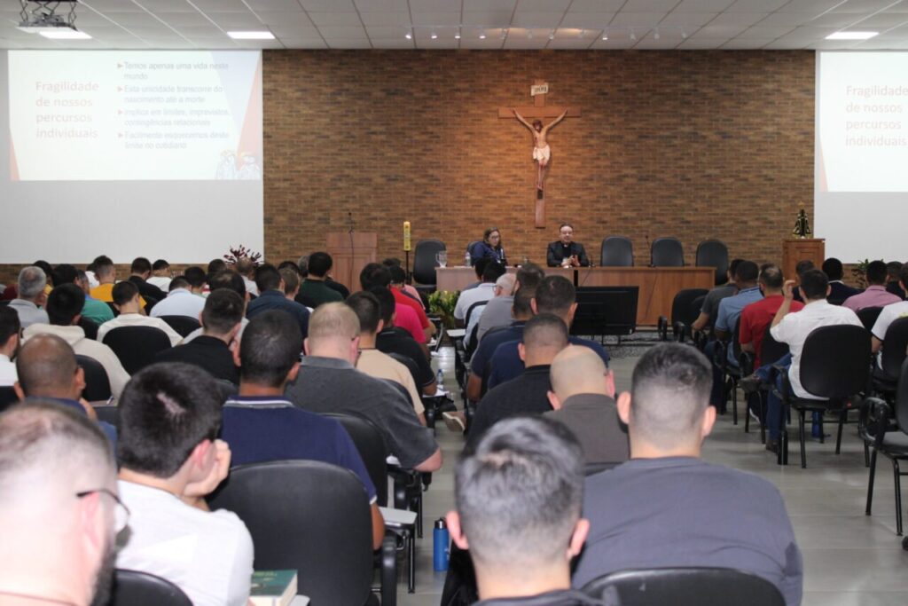Seminário de IVC propõe a seminaristas reflexões sobre a transmissão da fé às novas gerações - Jornal O São Paulo