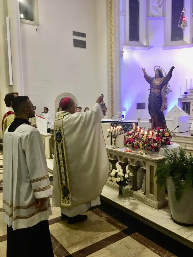 ECC, festas patronais e projetos caritativos são destaque na Sé - Jornal O São Paulo