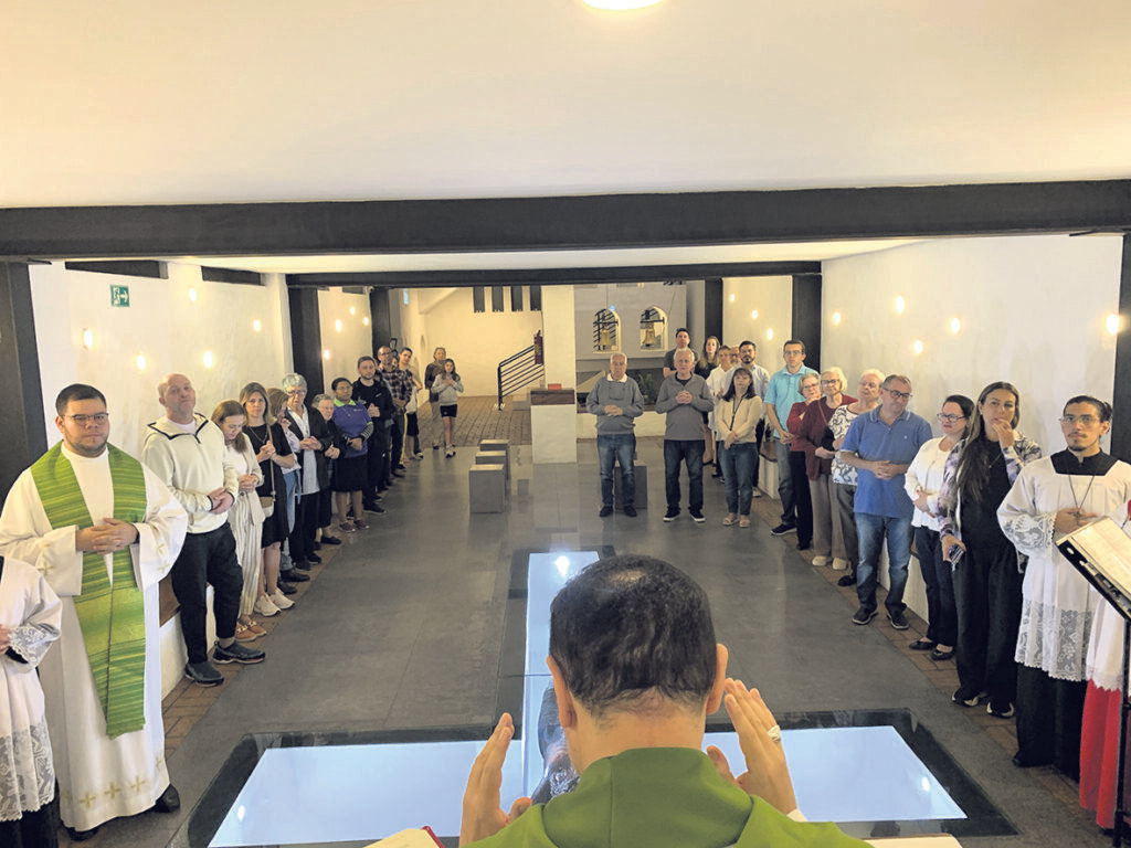 Dom Cícero realiza visita pastoral à Paróquia Nossa Senhora do Bom Parto - Jornal O São Paulo