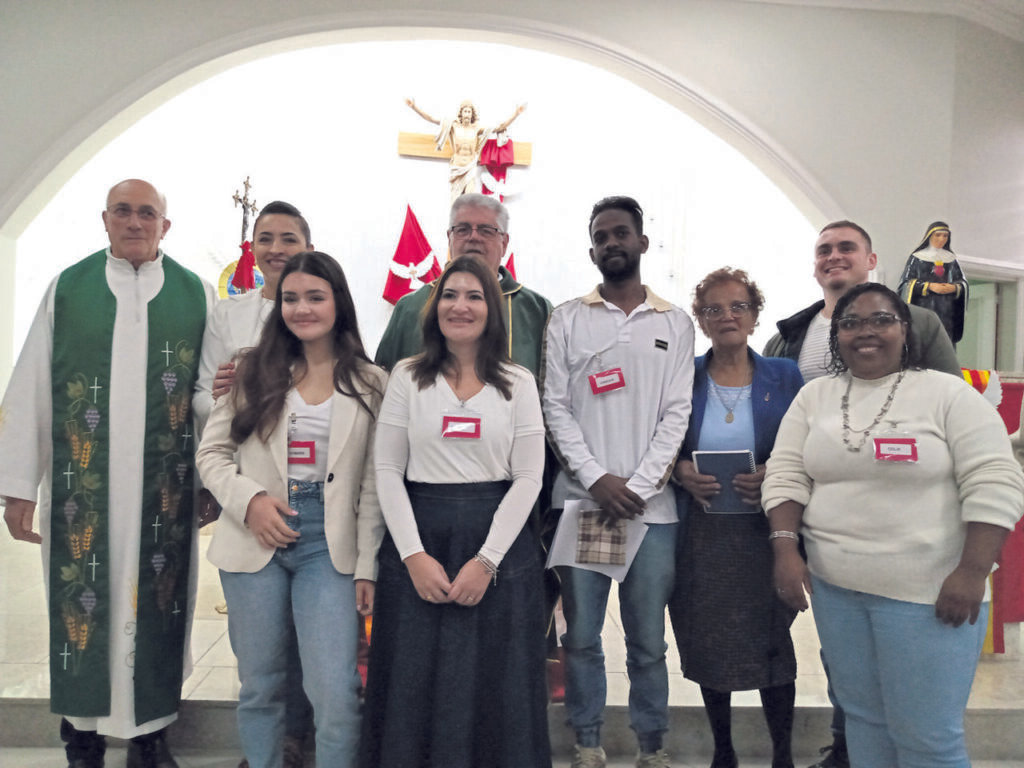 Semana na Região Santana é marcada por crismas e reunião do clero - Jornal O São Paulo