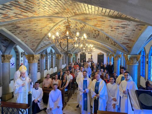 Cardeal Scherer preside missa na festa da padroeira do Seminário Propedêutico - Jornal O São Paulo