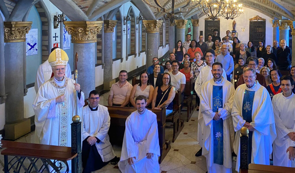 Cardeal Scherer preside missa na festa da padroeira do Seminário Propedêutico - Jornal O São Paulo