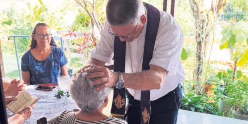 Dom Carlos Silva realiza visita pastoral à Paróquia Nossa Senhora do Retiro - Jornal O São Paulo