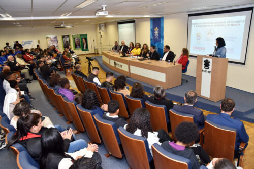 Pastoral do Menor lança política nacional de proteção de crianças e adolescentes  - Jornal O São Paulo
