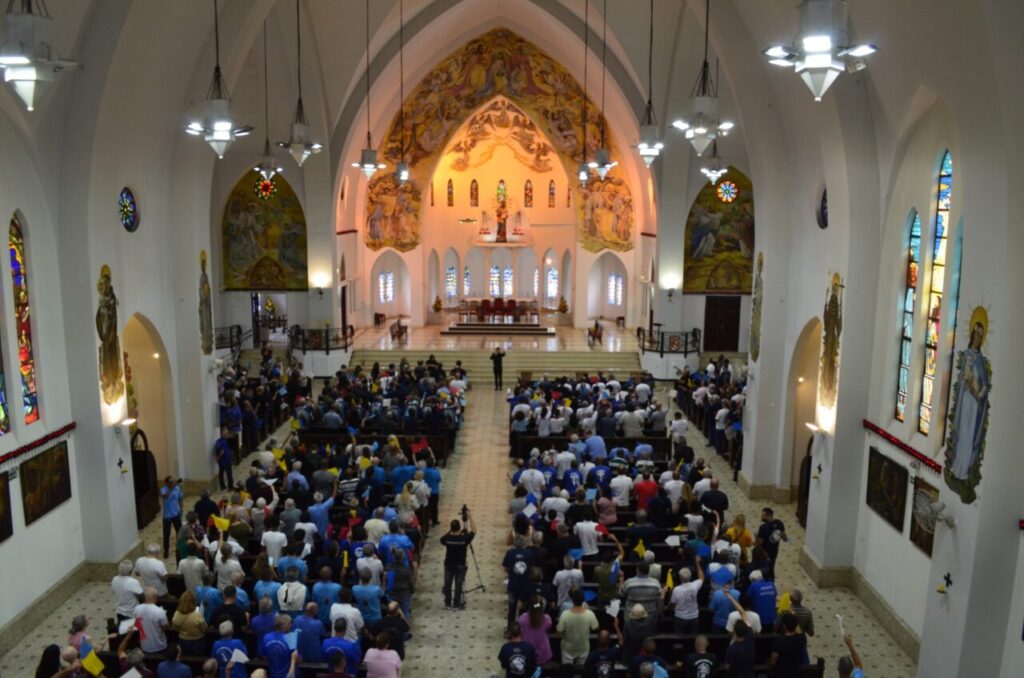 Belém: Clérigos, religiosos e leigos participam do 6º Encontro Regional do Terço dos Homens  - Jornal O São Paulo