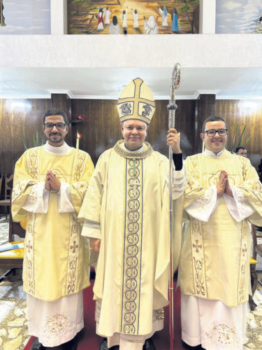 Dom Cícero ordena dois diáconos para a Igreja - Jornal O São Paulo
