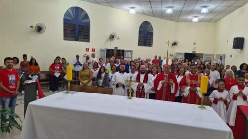 Dom Edilson encoraja pastoralmente os fiéis da Paróquia Cristo Rei - Jornal O São Paulo