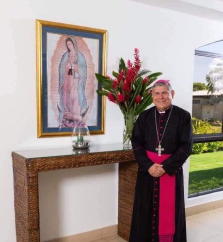 Ditadura de Daniel Ortega manda para o exílio o presidente da Conferência Episcopal da Nicarágua - Jornal O São Paulo