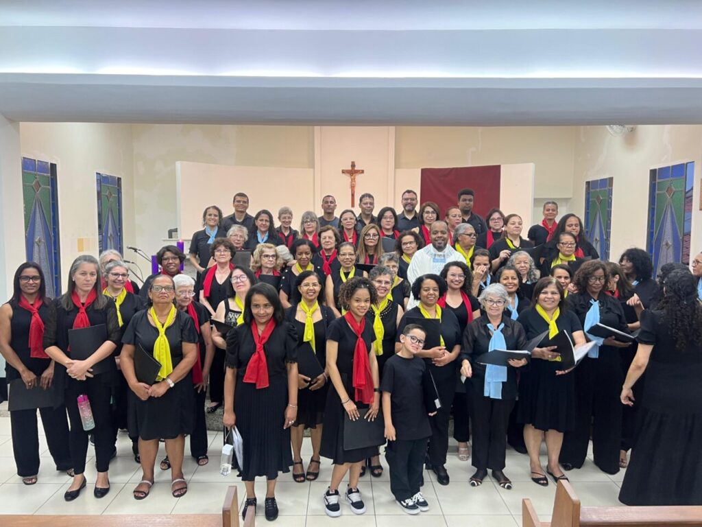 Dom Ângelo preside missas com crismas e ordenação diaconal no Ipiranga - Jornal O São Paulo