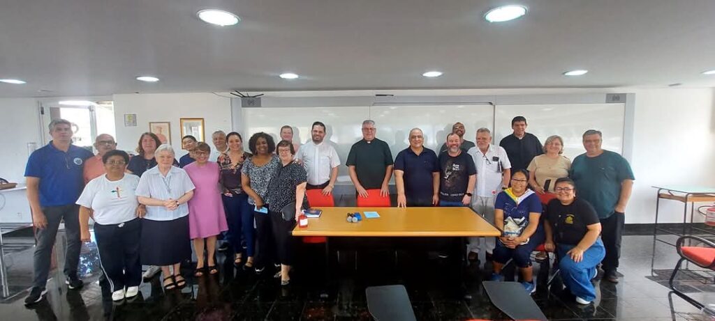 Reunião do clero, crismas e CRP marcam a semana em Santana - Jornal O São Paulo