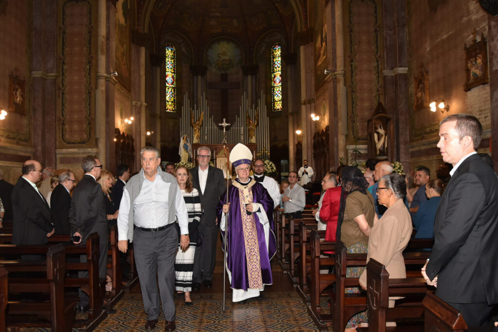 Restaurados, sinos da Basílica Nossa Senhora da Conceição voltam a soar em Santa Ifigênia  - Jornal O São Paulo
