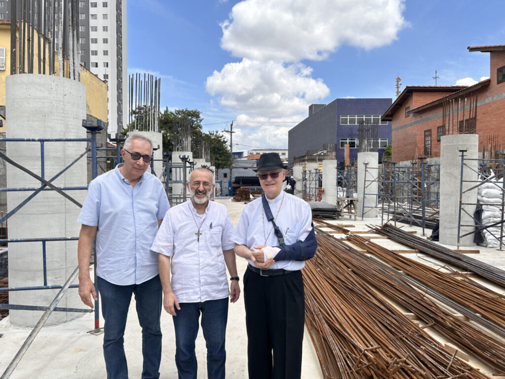 Dom Odilo e representante do Escritório Econômico e Cultural de Taipei visitam obras do Projeto Nova Guadalupe da Missão Belém - Jornal O São Paulo