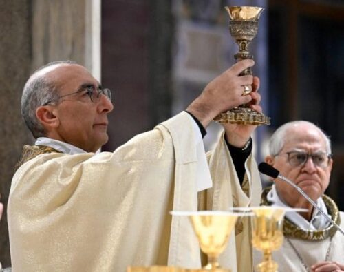 Aberta Porta Santa em São João de Latrão: ser para cada irmão sinal de esperança - Jornal O São Paulo