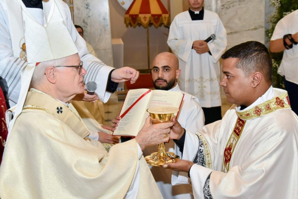 Diácono Douglas Gonzaga é ordenado presbítero da Arquidiocese - Jornal O São Paulo