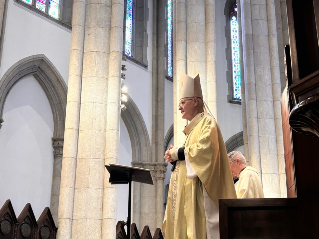 Na Catedral da Sé, fiéis agradecem a Deus pelas graças recebidas em 2024 - Jornal O São Paulo