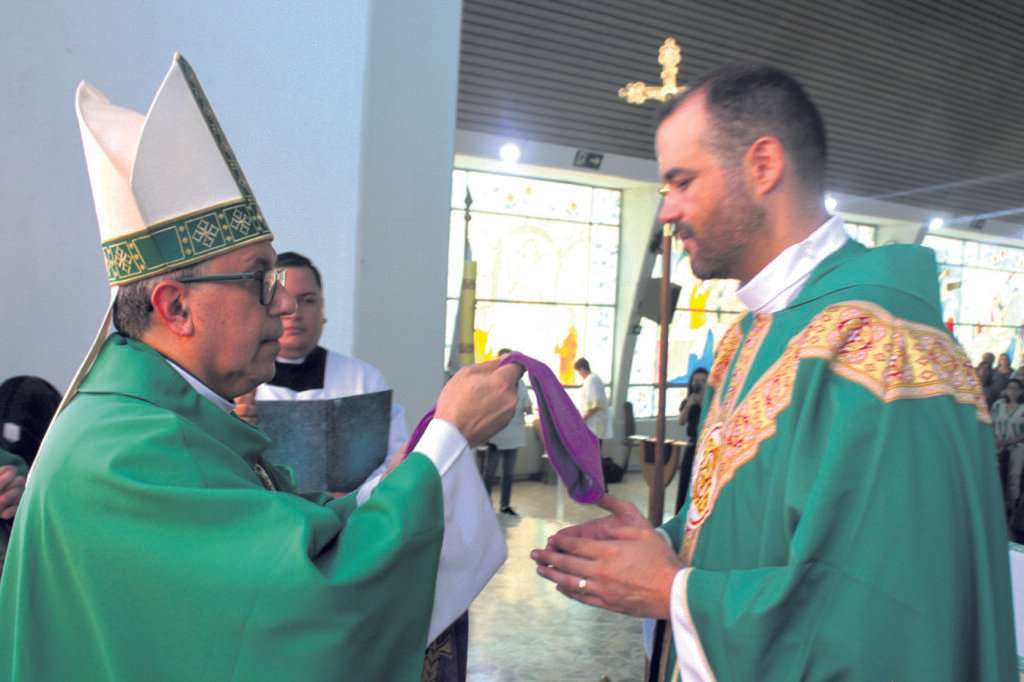 Dom Edilson preside missa pelo jubileu de consagração das Irmãs Salesianas  - Jornal O São Paulo