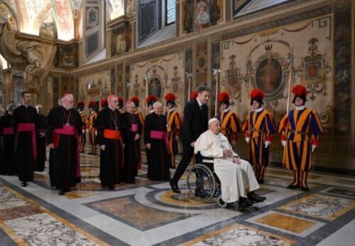 Papa propõe a ‘diplomacia da esperança’ para dissipar as densas nuvens de guerra - Jornal O São Paulo