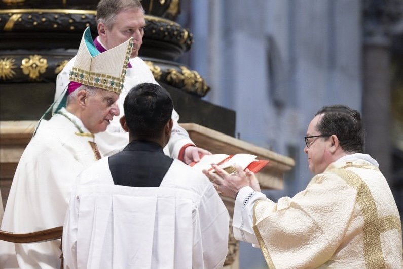 Diácono permanente da Arquidiocese de São Paulo é ordenado na Basílica de São Pedro 