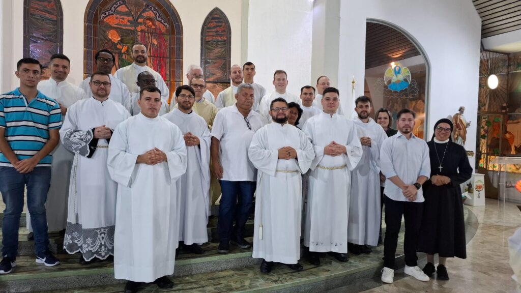Atividades diversas e missas mobilizam fiéis na Lapa - Jornal O São Paulo