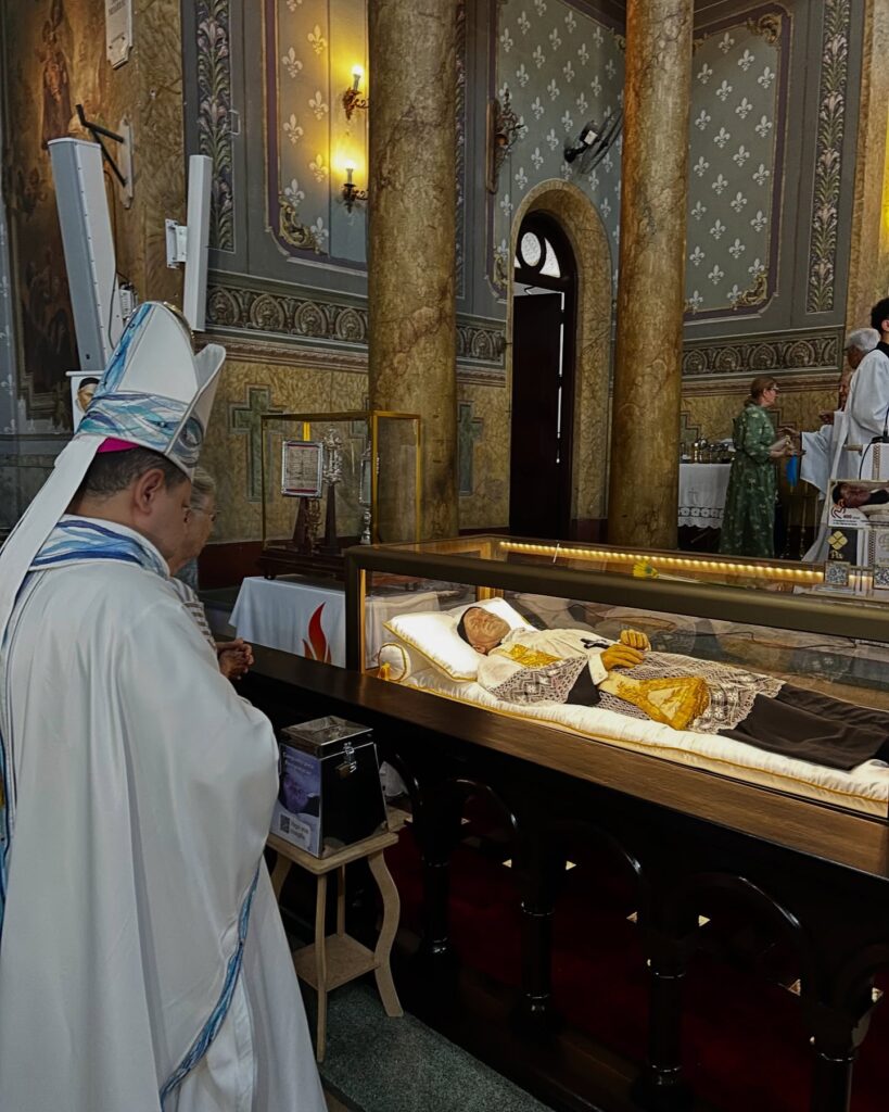 Na festa de Nossa Senhora de Lourdes, fiéis acolhem as relíquias de São Vicente de Paulo - Jornal O São Paulo
