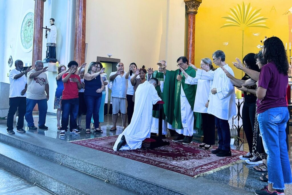 Paróquias na Brasilândia fazem missas de envio de seminaristas e candidatos ao diaconato permanente - Jornal O São Paulo