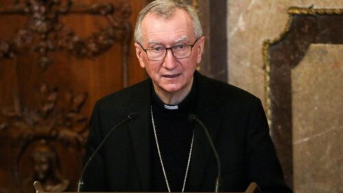 Cardeal Parolin diz serem ‘inúteis especulações’ sobre renúncia do Papa - Jornal O São Paulo