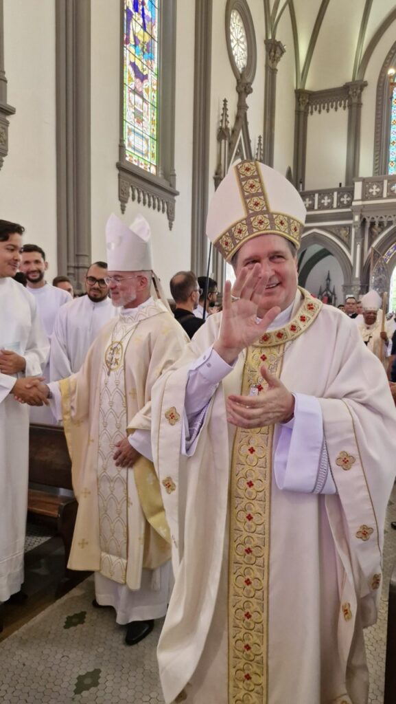 Dom Ângelo Mezzari assume a Arquidiocese de Vitória (ES): ‘Aqui quero servir com amor e total doação’ - Jornal O São Paulo