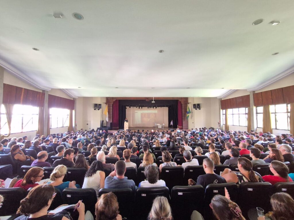 Reunião do clero, apresentação de padres e ordenação diaconal acontecem na Região Ipiranga - Jornal O São Paulo