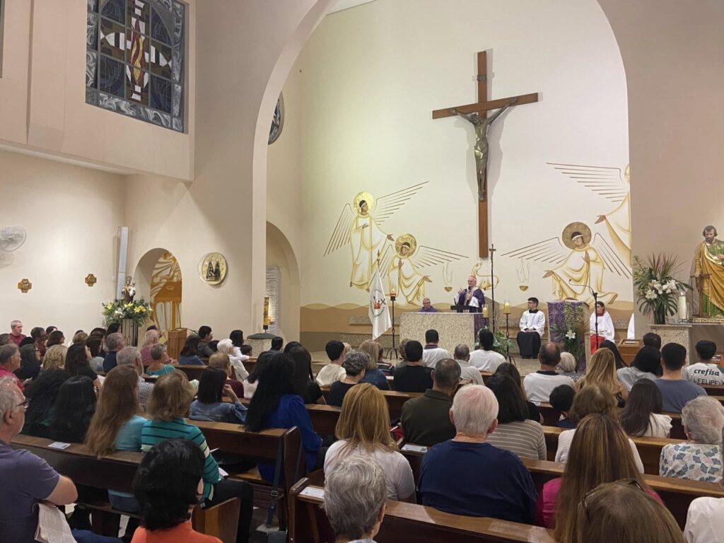 Em visita pastoral, Dom Odilo confirma na fé os fiéis da Paróquia São José Operário - Jornal O São Paulo