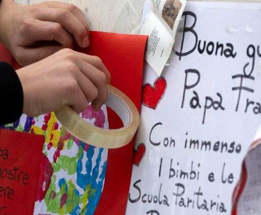 O mundo faz os melhores votos para o Pastor da esperança - Jornal O São Paulo