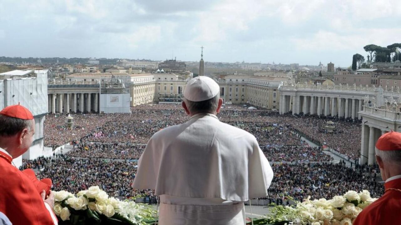 Aumentam os católicos no mundo: são 1 bilhão e 406 milhões - Jornal O São Paulo