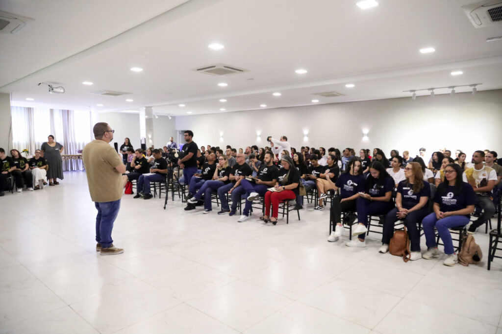 Dom Carlos Silva apresenta a nova coordenação regional da Pascom - Jornal O São Paulo