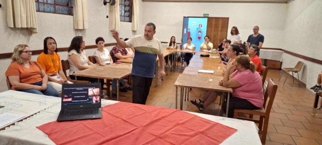 Lapa: Encontros dos MESCs e crismas são atividades em destaque - Jornal O São Paulo