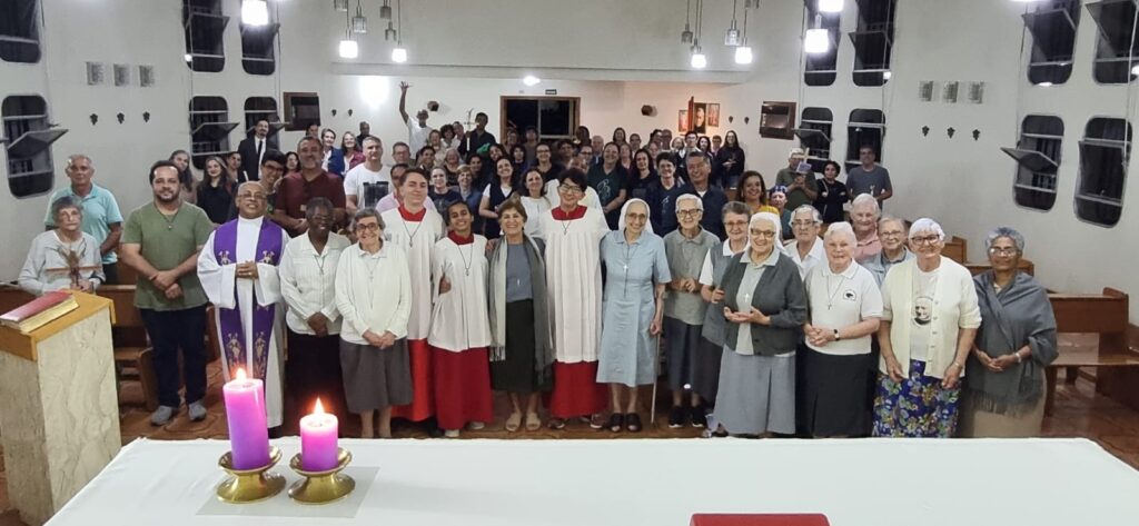 Leigos e religiosas participam de encontros em Santana - Jornal O São Paulo