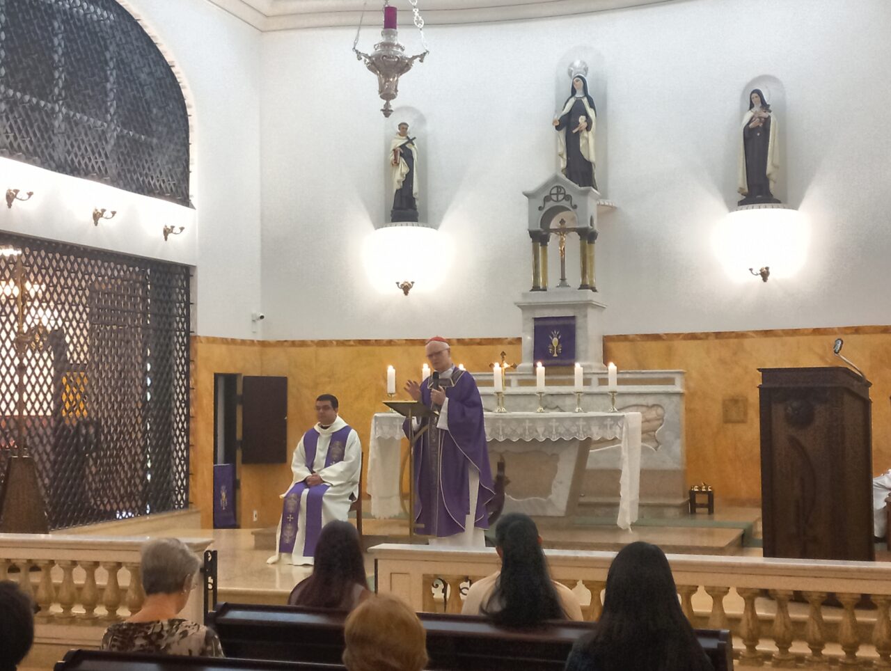 Cardeal Scherer realiza visita canônica ao Mosteiro de Santa Teresa - Jornal O São Paulo