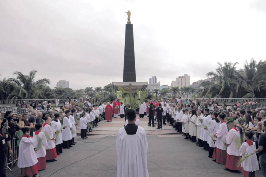 ‘Bendito o Rei que vem em nome do Senhor!’ - Jornal O São Paulo