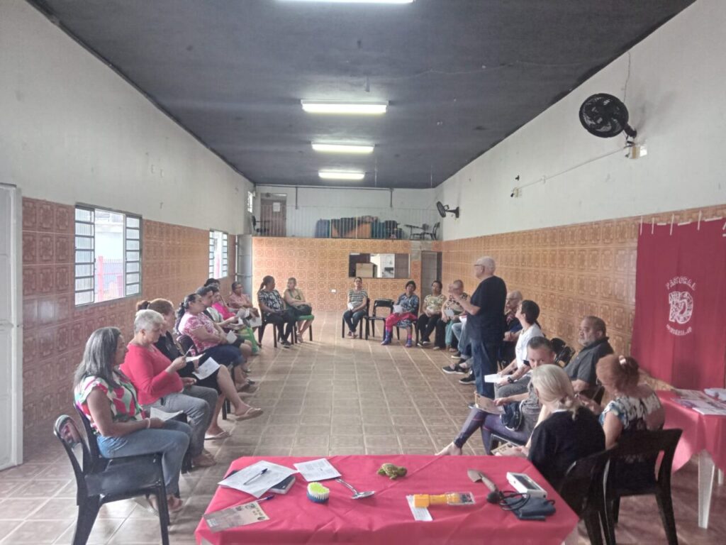 Fiéis rendem graças pelos trabalhadores e o dom da vida de padres - Jornal O São Paulo