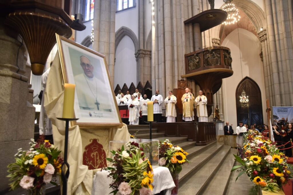 Dom Odilo destaca o exemplo de humanidade e de serviço à Igreja do Papa Francisco - Jornal O São Paulo