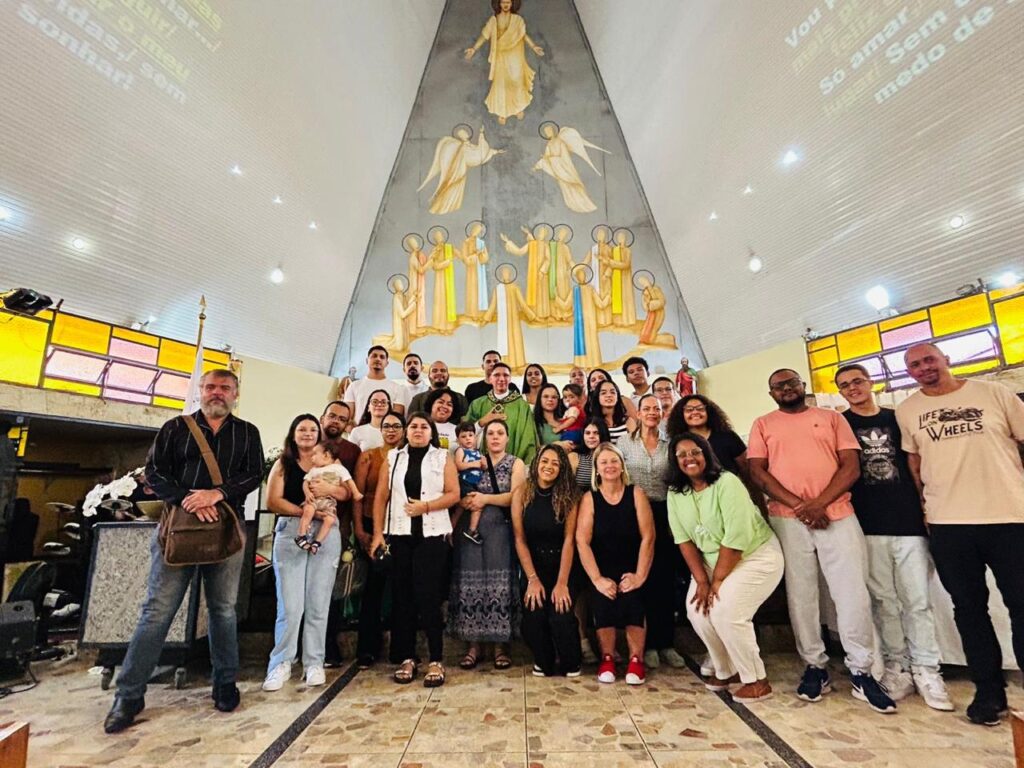 Por que mais adultos têm procurado os sacramentos da Iniciação à Vida Cristã? - Jornal O São Paulo