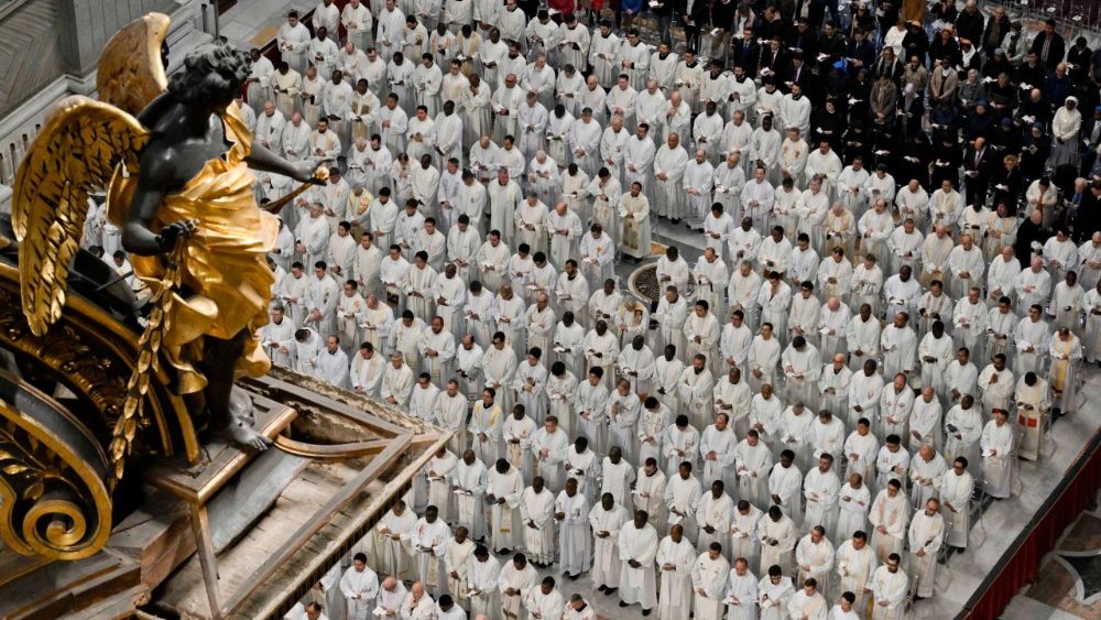 Papa pede a sacerdotes uma entrega a Deus radical, gratuita e discreta - Jornal O São Paulo