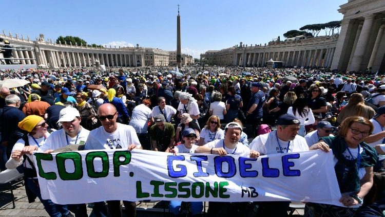 Peregrinos de 95 países participam do Jubileu das Pessoas com Deficiência - Jornal O São Paulo