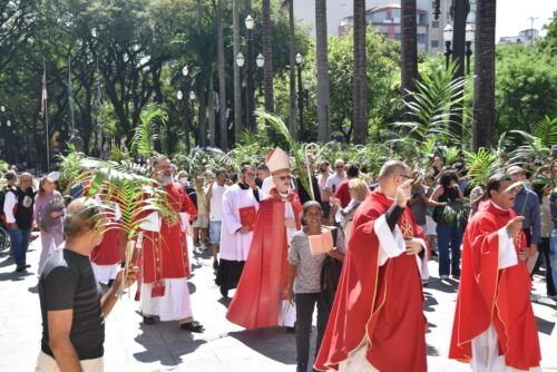  ‘A celebração da Páscoa começa hoje’ - Jornal O São Paulo