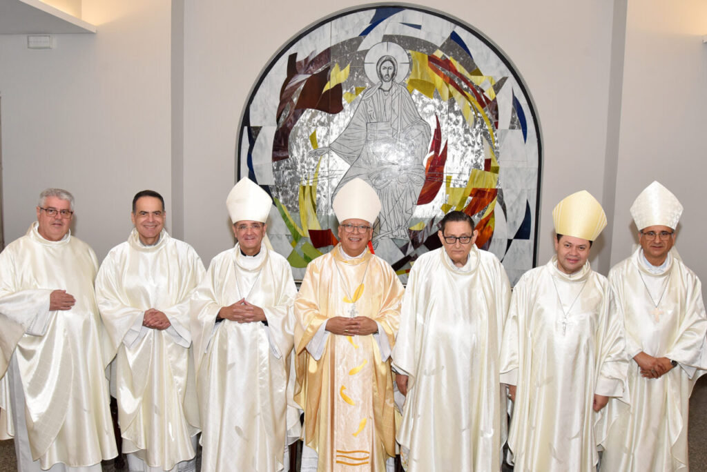 Na ‘Casa da Mãe’, peregrinos da Arquidiocese reanimam a esperança e rezam pelo Conclave - Jornal O São Paulo