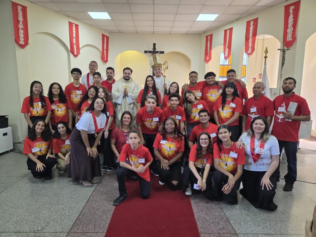 Na Lapa, semana é marcada por Crismas e festas de padroeiros - Jornal O São Paulo