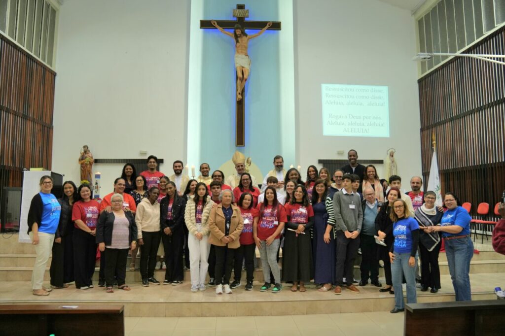 Na Lapa, semana é marcada por Crismas e festas de padroeiros - Jornal O São Paulo