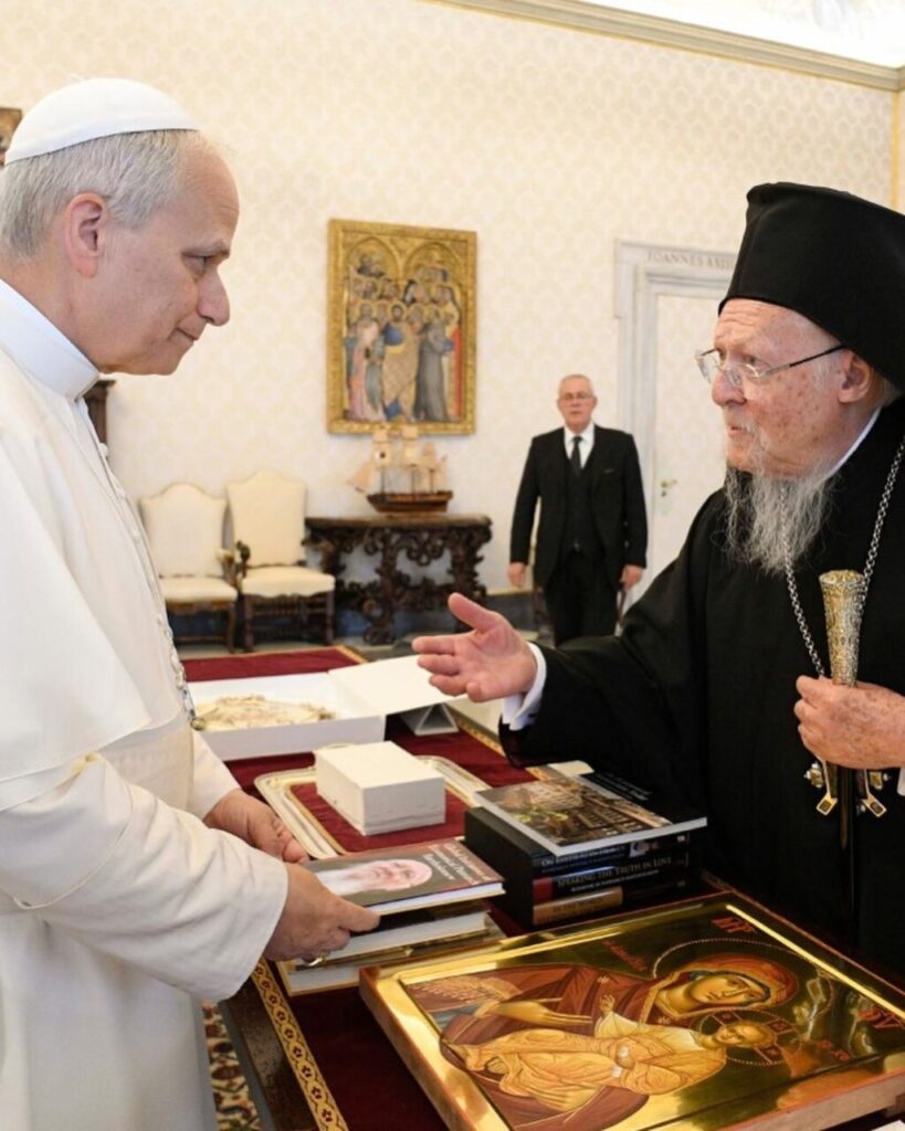 Patriarca ecumênico de Constantinopla tem encontro com Leão XIV - Jornal O São Paulo