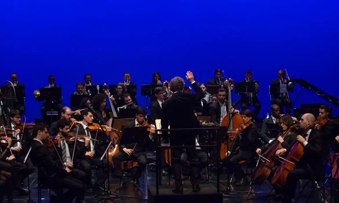 Orquestra de Câmara da USP celebra 30 anos com concertos gratuitos - Jornal O São Paulo