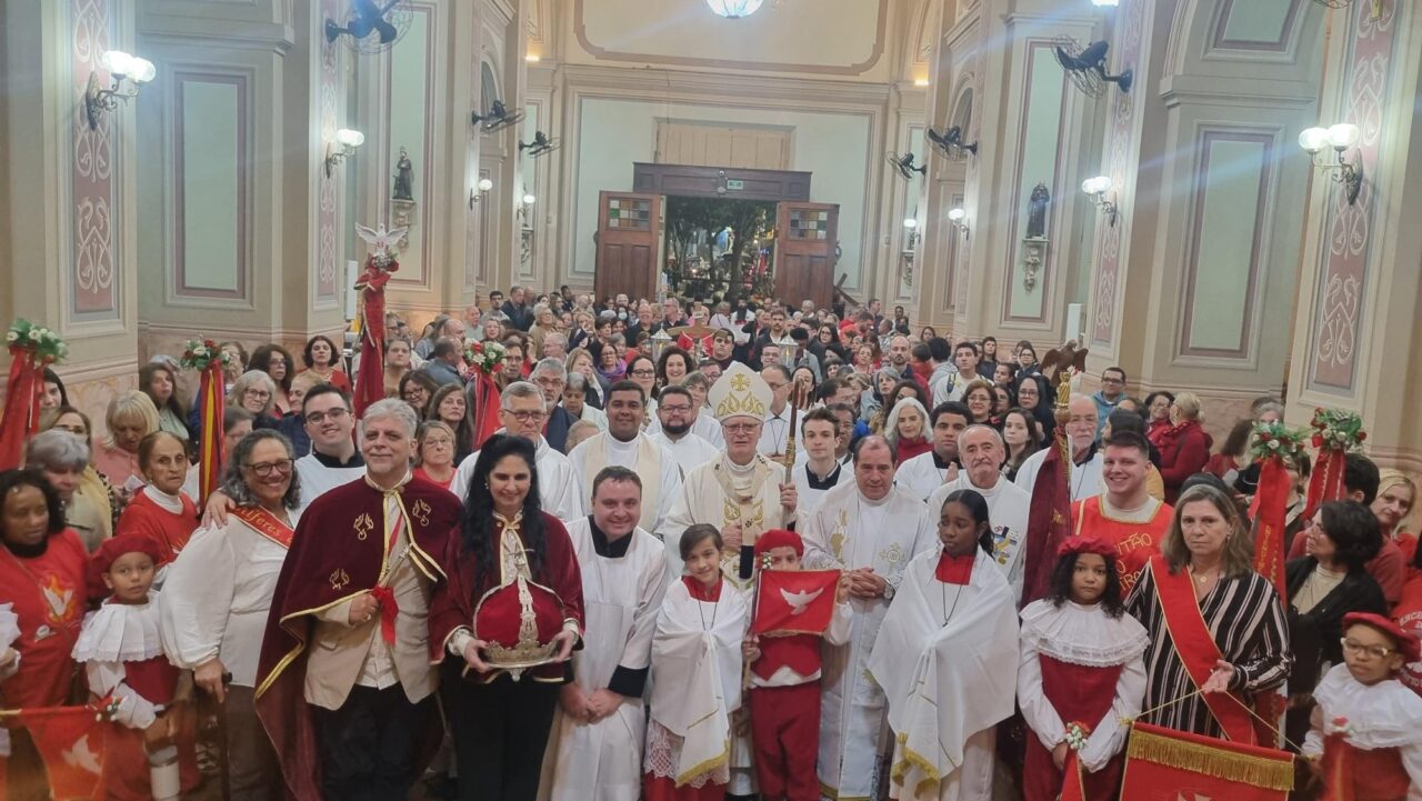 Na Freguesia do Ó, Dom Odilo preside missa na 204ª Novena e Festa do Divino Espírito Santo - Jornal O São Paulo