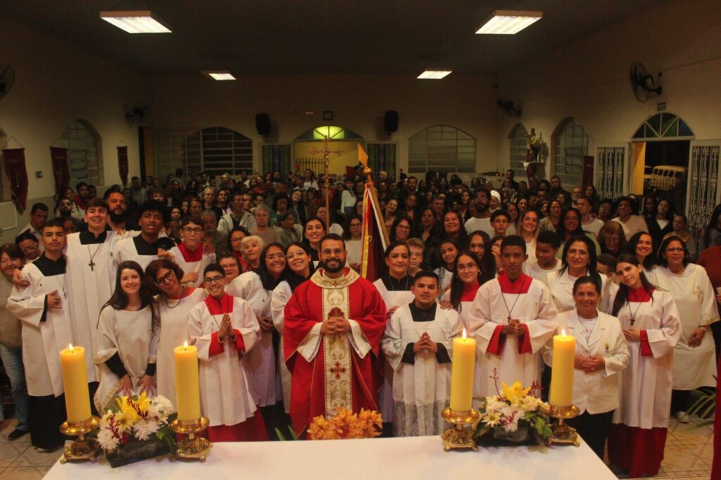 Na Solenidade de Pentecostes, fiéis da Paróquia Espírito Santo reanimam a esperança no Senhor - Jornal O São Paulo