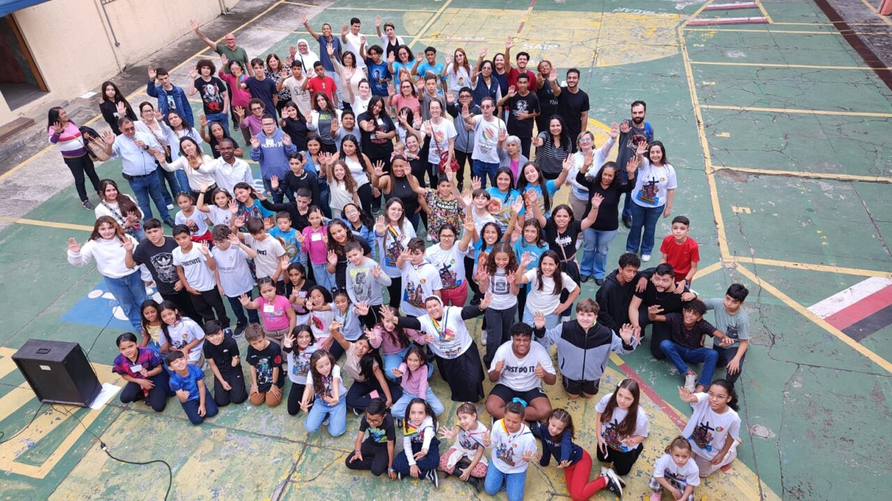 Ipiranga: crianças e adolescentes participam de Vigília de Pentecostes regional - Jornal O São Paulo